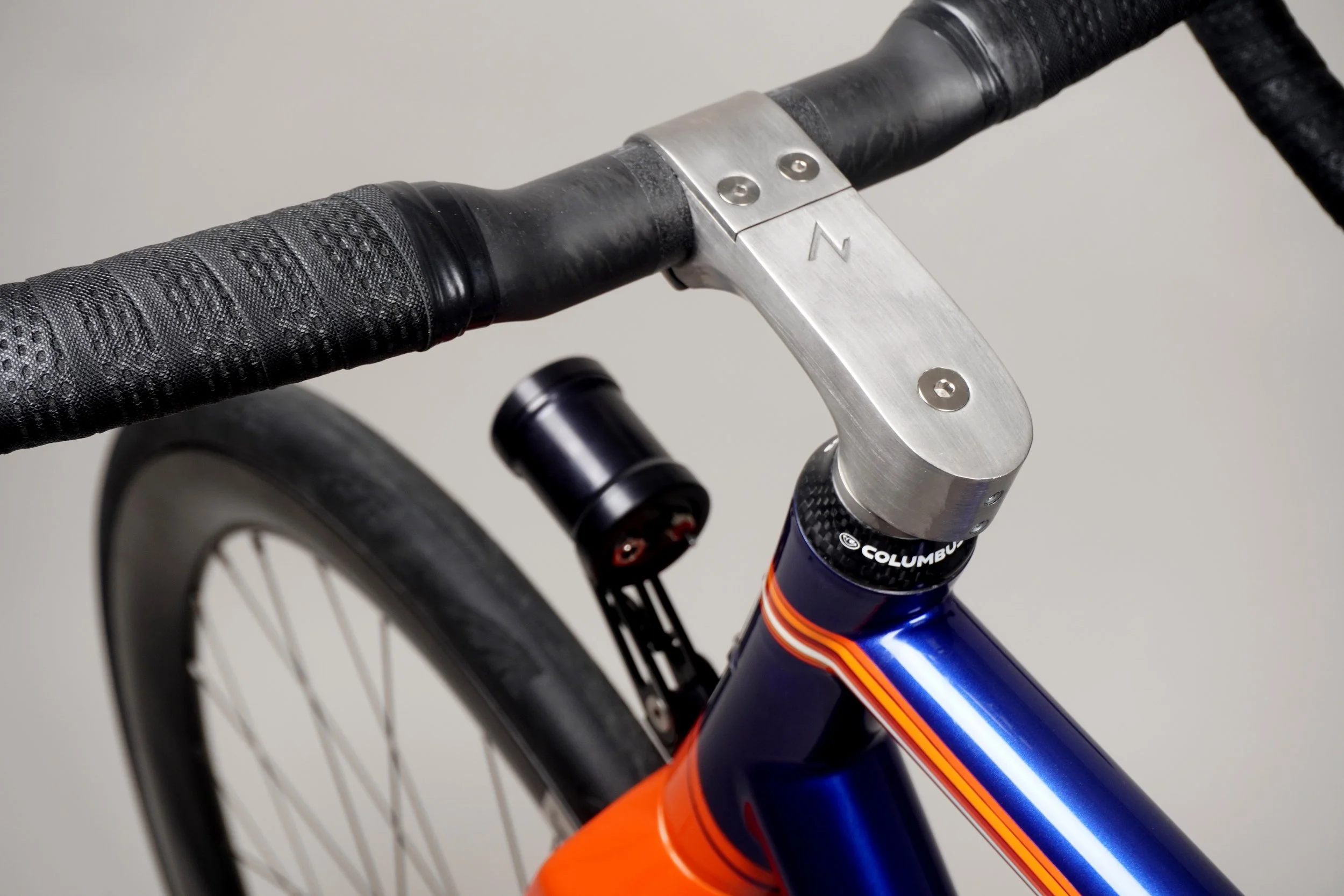titanium bespoked bike made in france — AVALANCHE